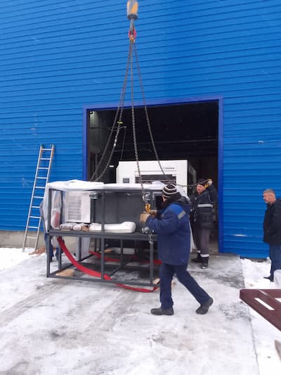«Автоматический пресс для плоской высечки
MHK-1050»